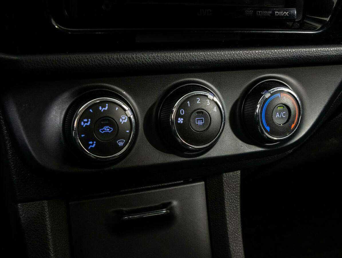 Купить Toyota Corolla, 2014, 99 121 км.. Фото: #10