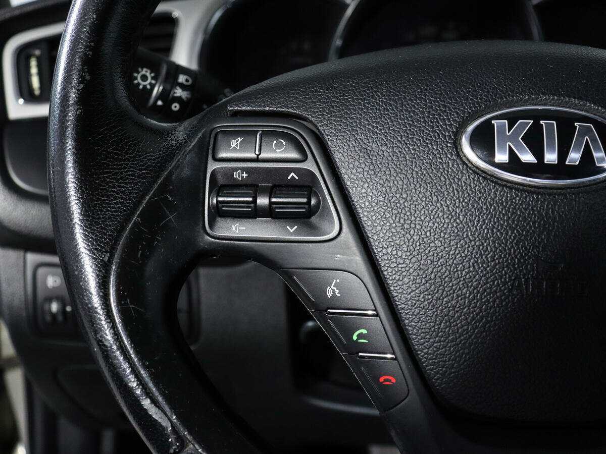 Купить Kia Ceed, 2013, 169 619 км.. Фото: #17