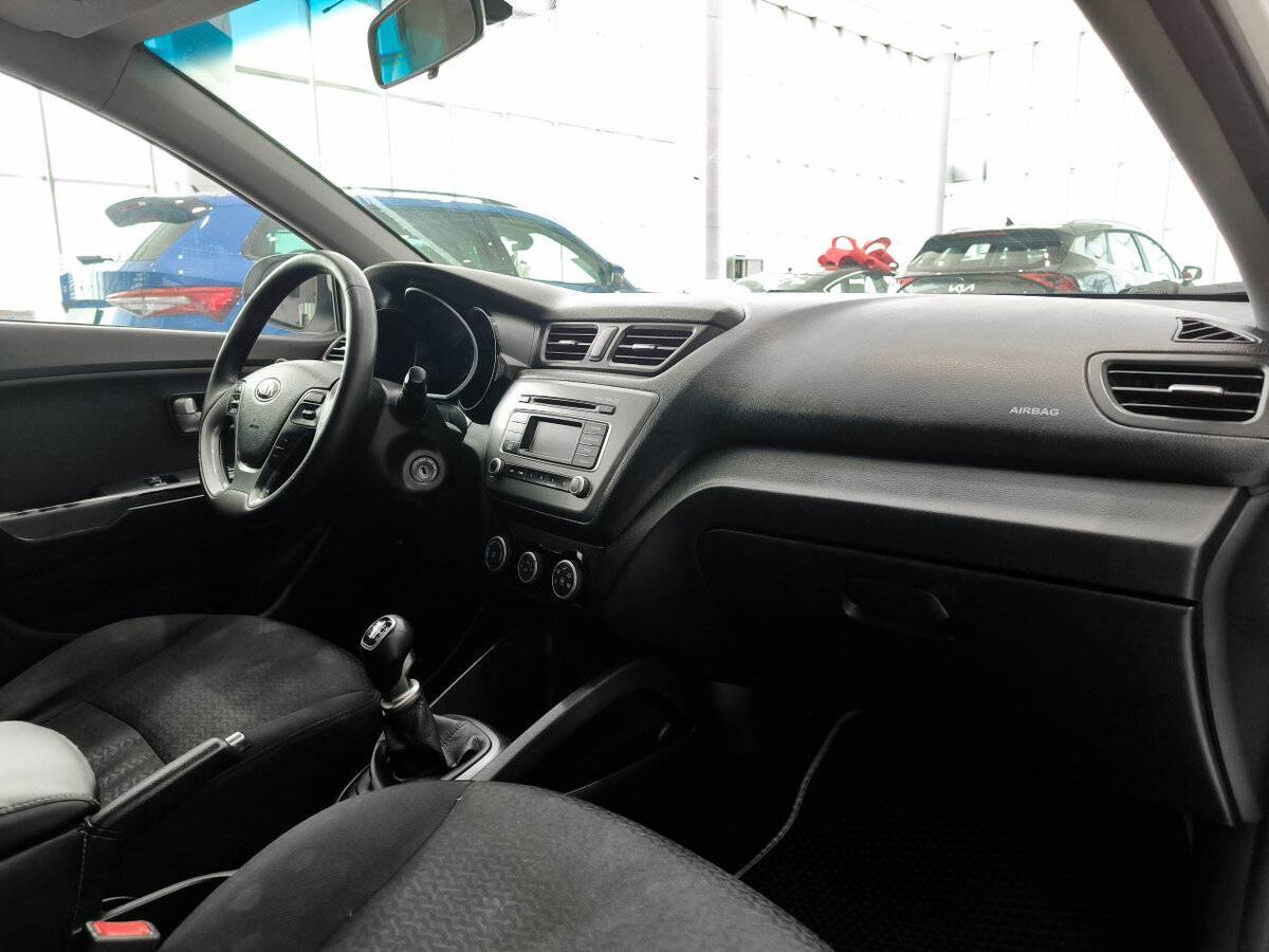 Купить Kia Rio, 2016, 113 001 км.. Фото: #10