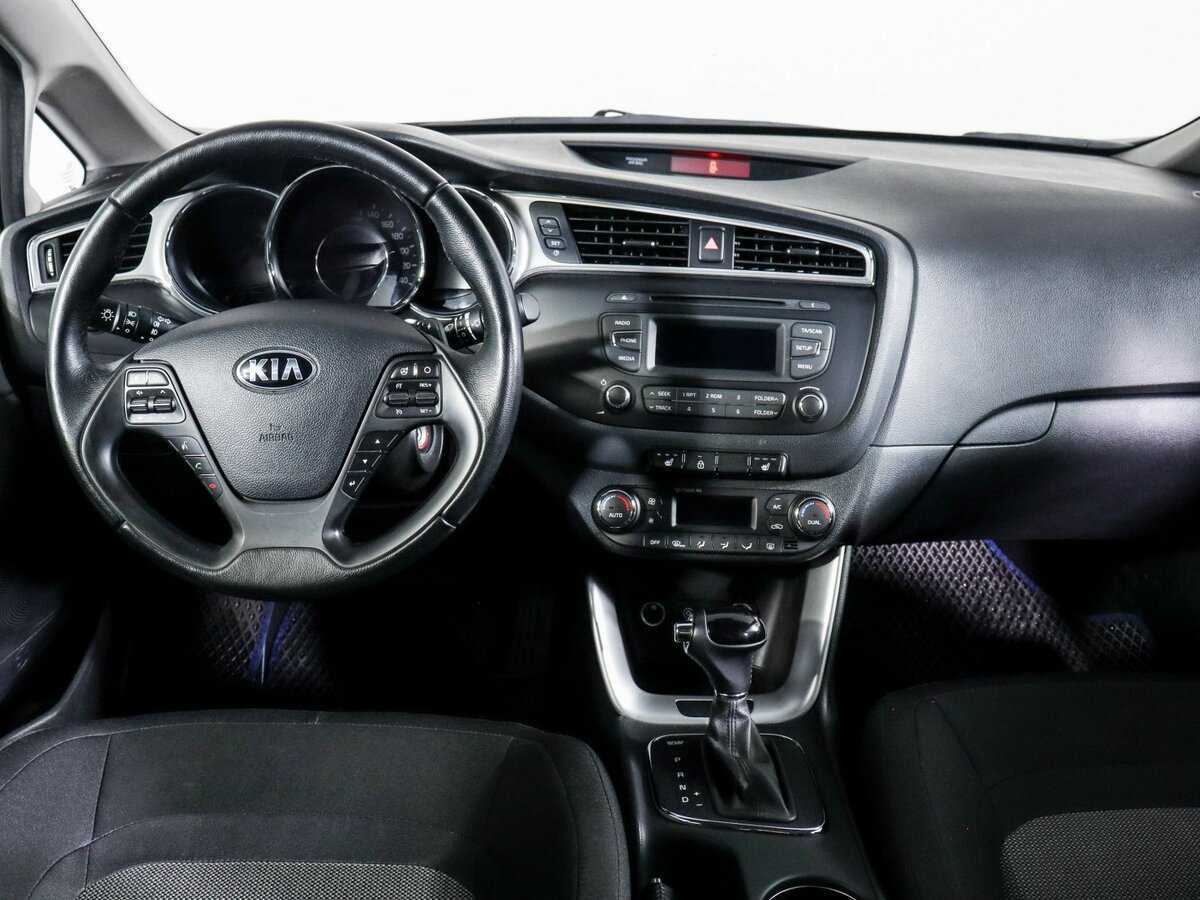 Купить Kia Ceed, 2016, 67 931 км.. Фото: #8