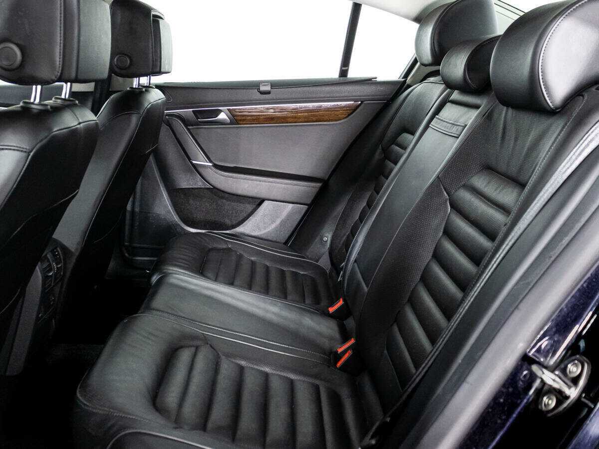 Купить Volkswagen Passat, 2012, 258 780 км.. Фото: #9