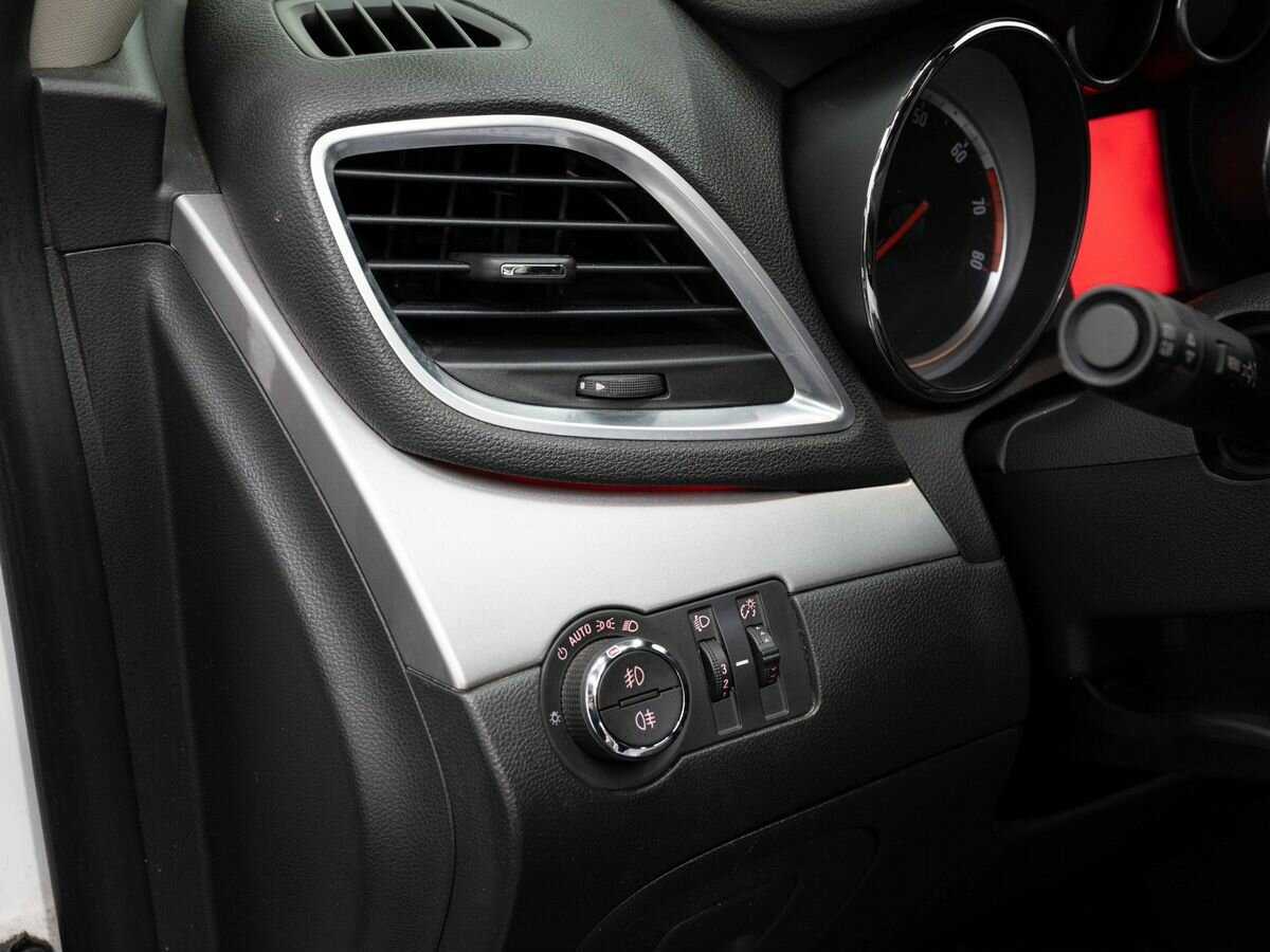 Купить Opel Mokka, 2013, 197 000 км.. Фото: #17