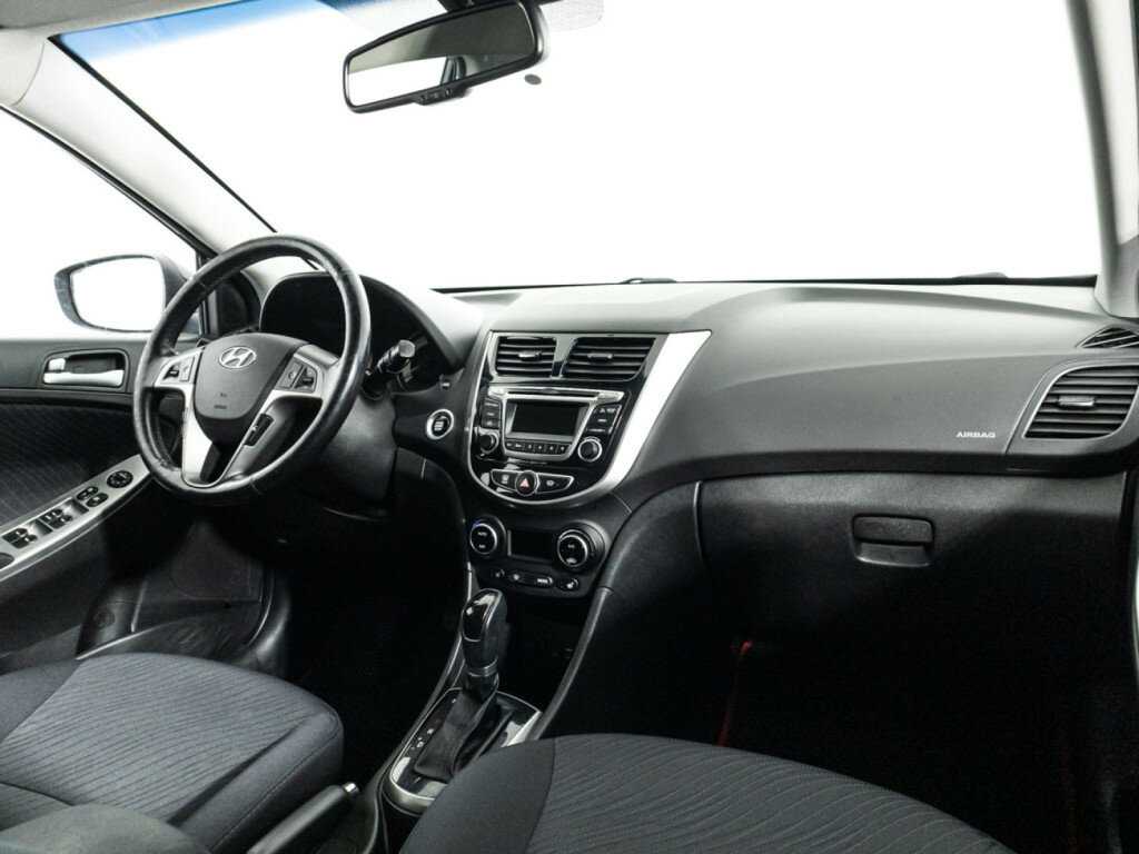 Купить Hyundai Solaris, 2015, 127 927 км.. Фото: #8