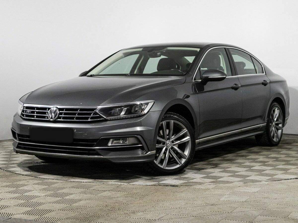 Купить Volkswagen Passat, 2017, 138 028 км.. Посмотреть фото