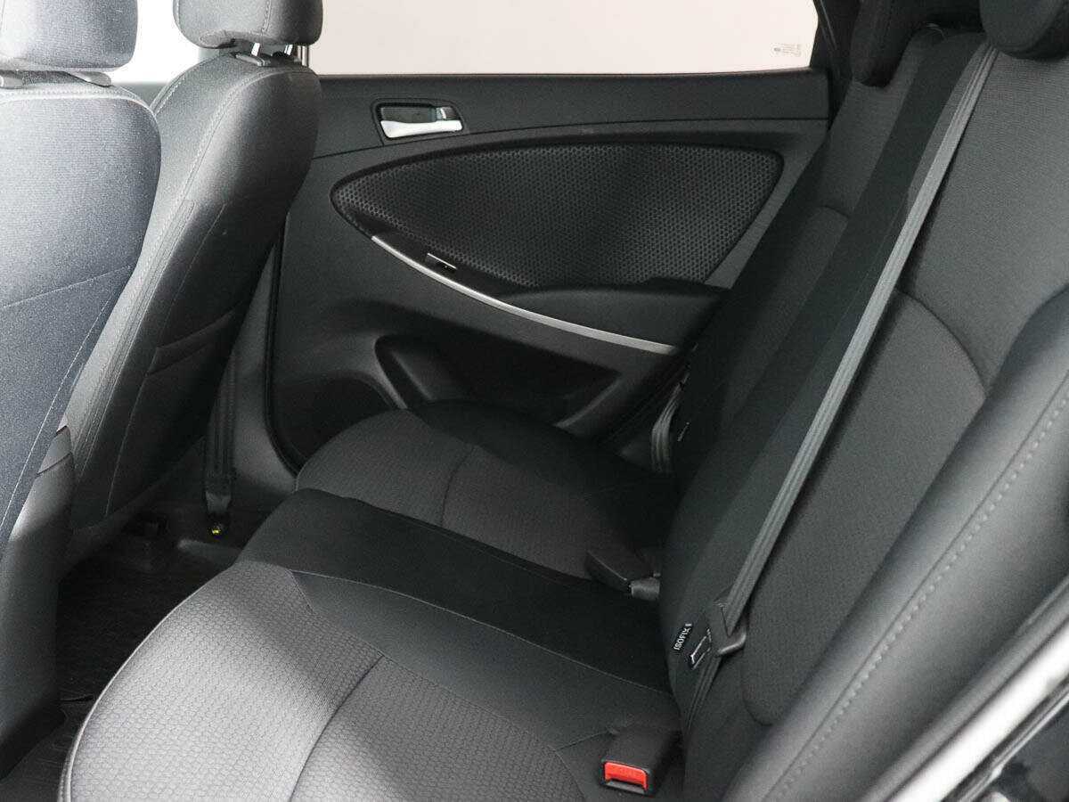 Купить Hyundai Solaris, 2015, 24 213 км.. Фото: #10