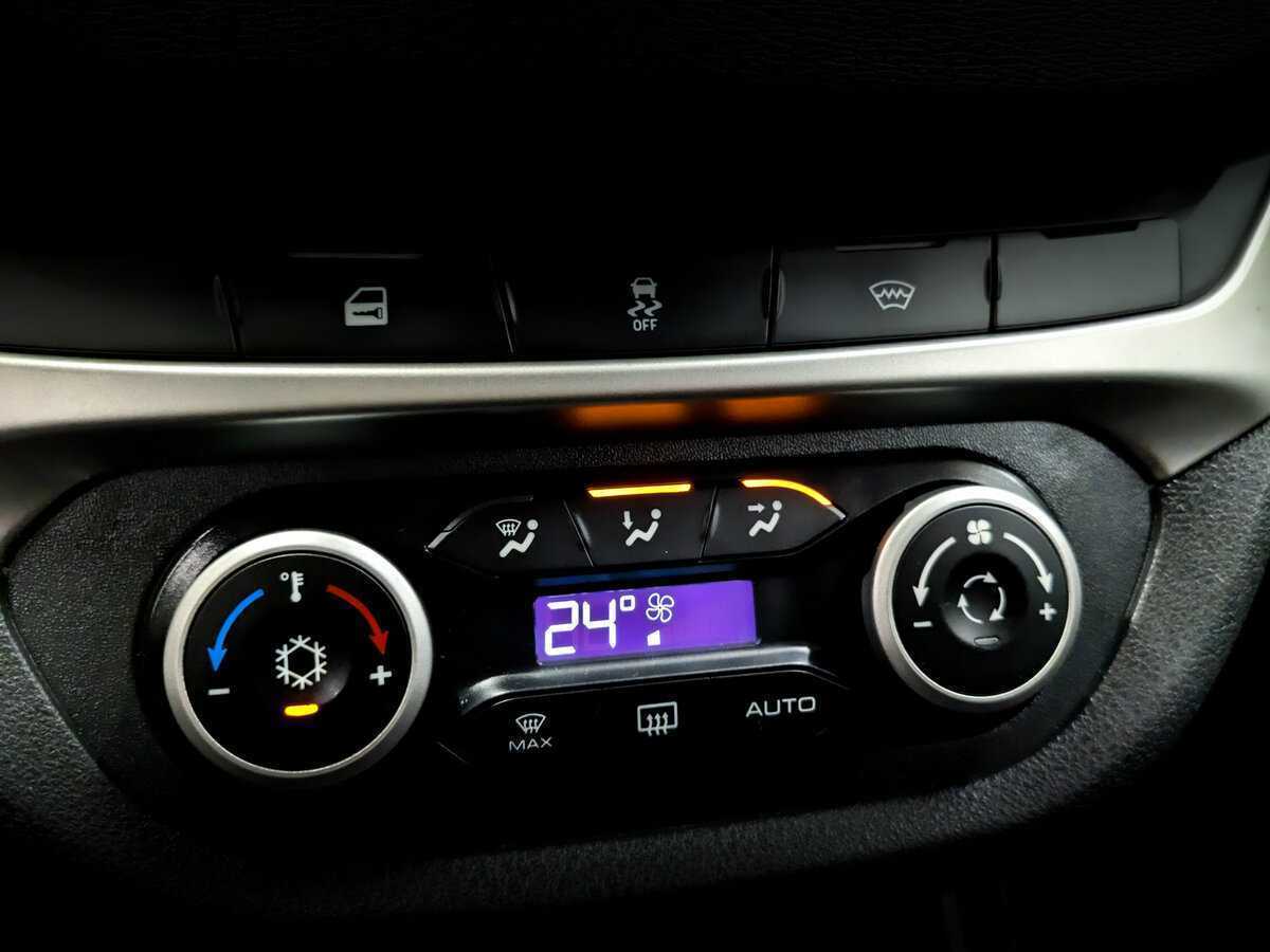 Купить Lada (ВАЗ) Vesta, 2019, 70 048 км.. Фото: #25