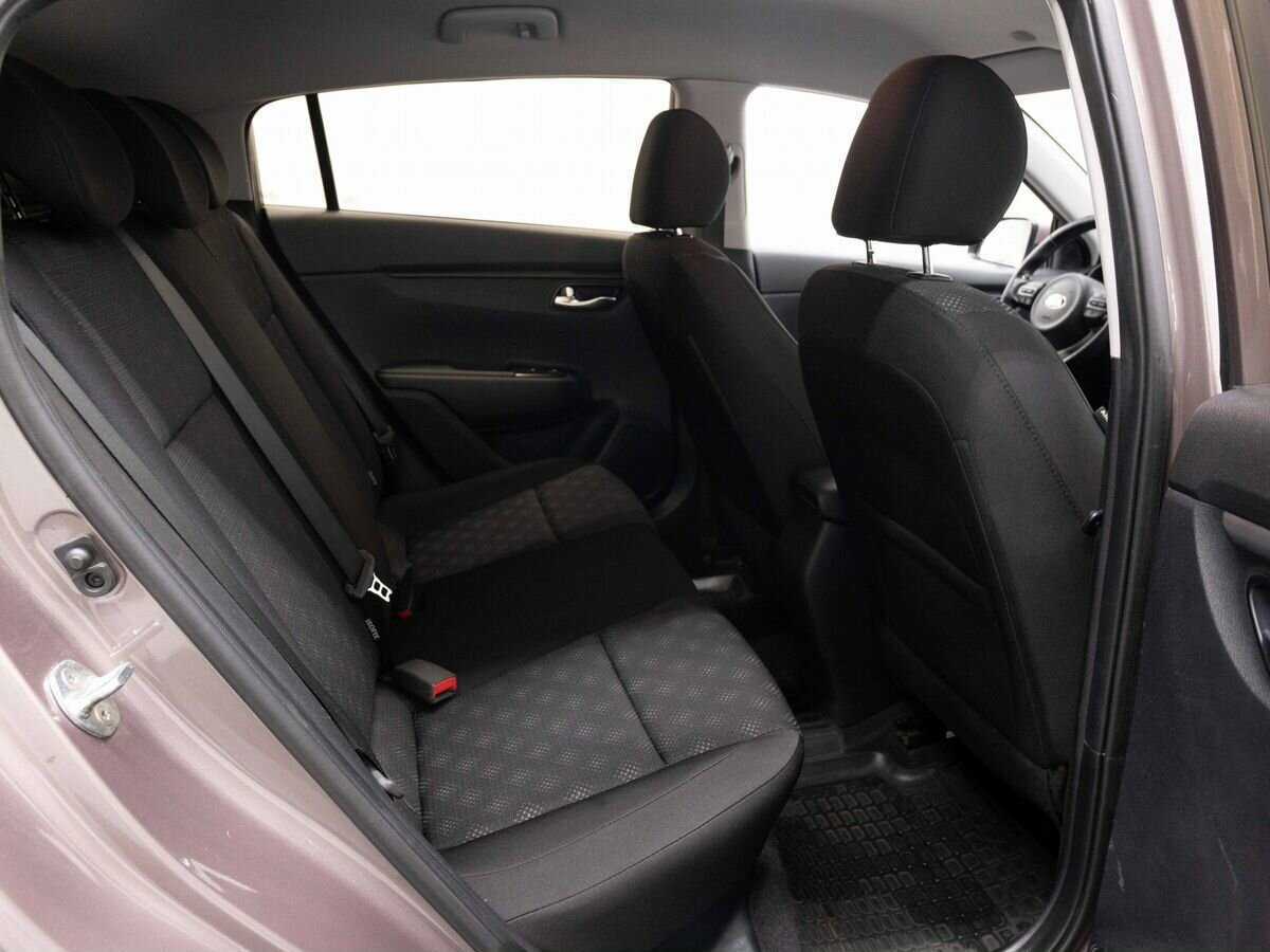 Купить Kia Rio, 2018, 145 000 км.. Фото: #9