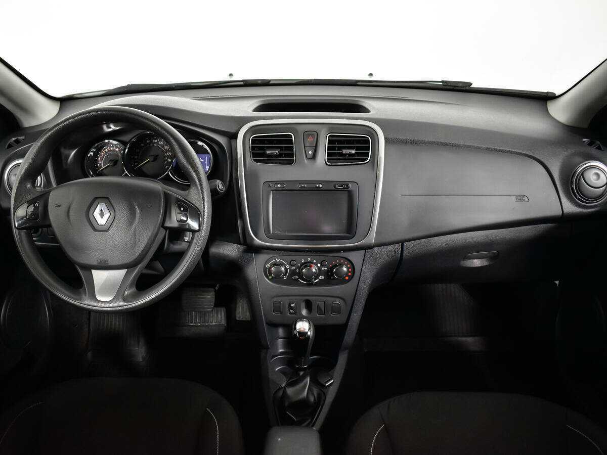 Купить Renault Sandero, 2017, 72 930 км.. Фото: #9