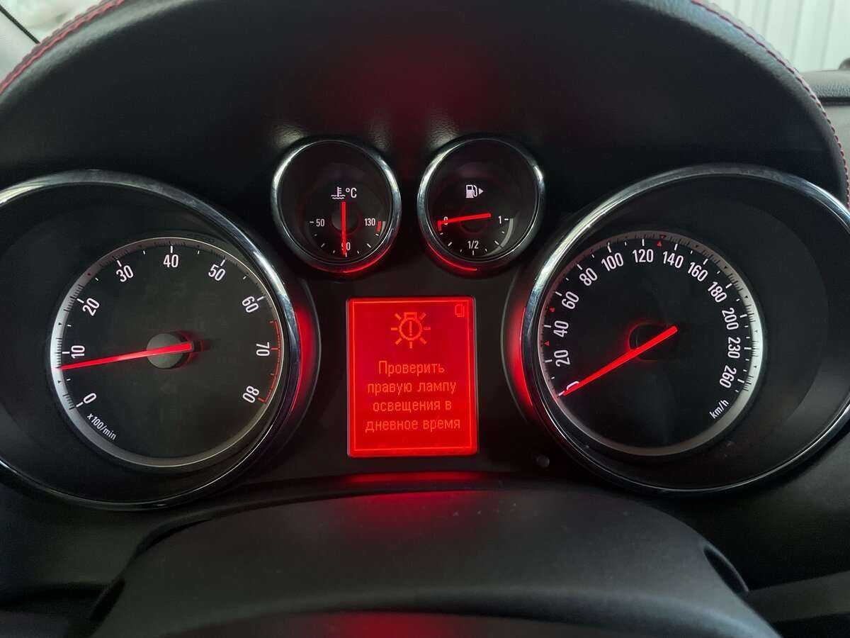 Купить Opel Astra, 2012, 98 086 км.. Фото: #12