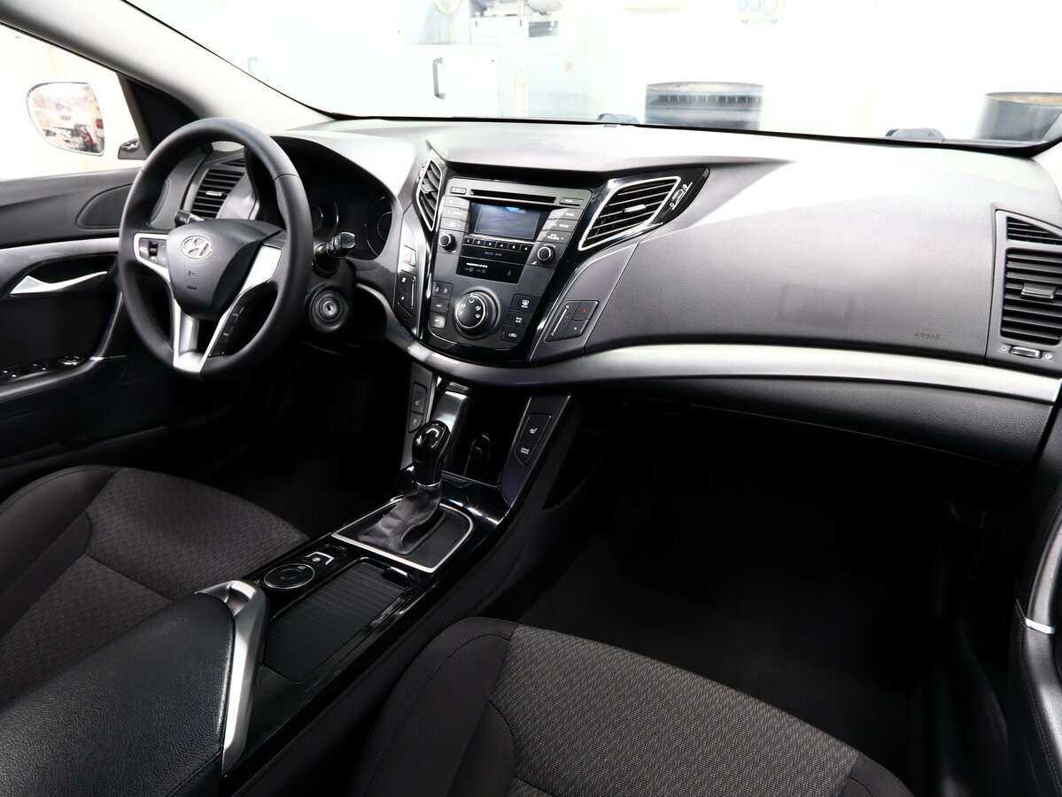 Купить Hyundai i40, 2014, 111 000 км.. Фото: #15