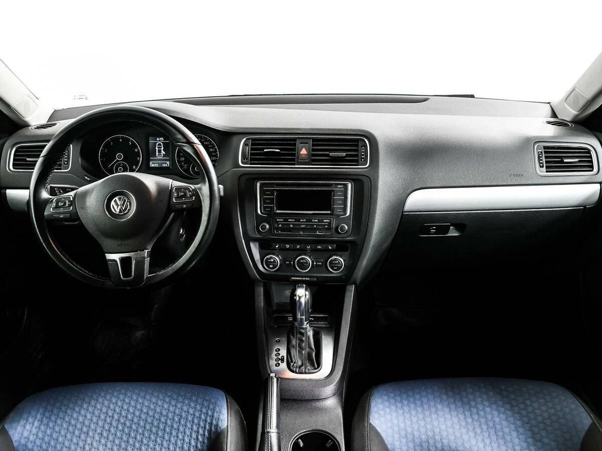 Купить Volkswagen Jetta, 2013, 74 271 км.. Фото: #10