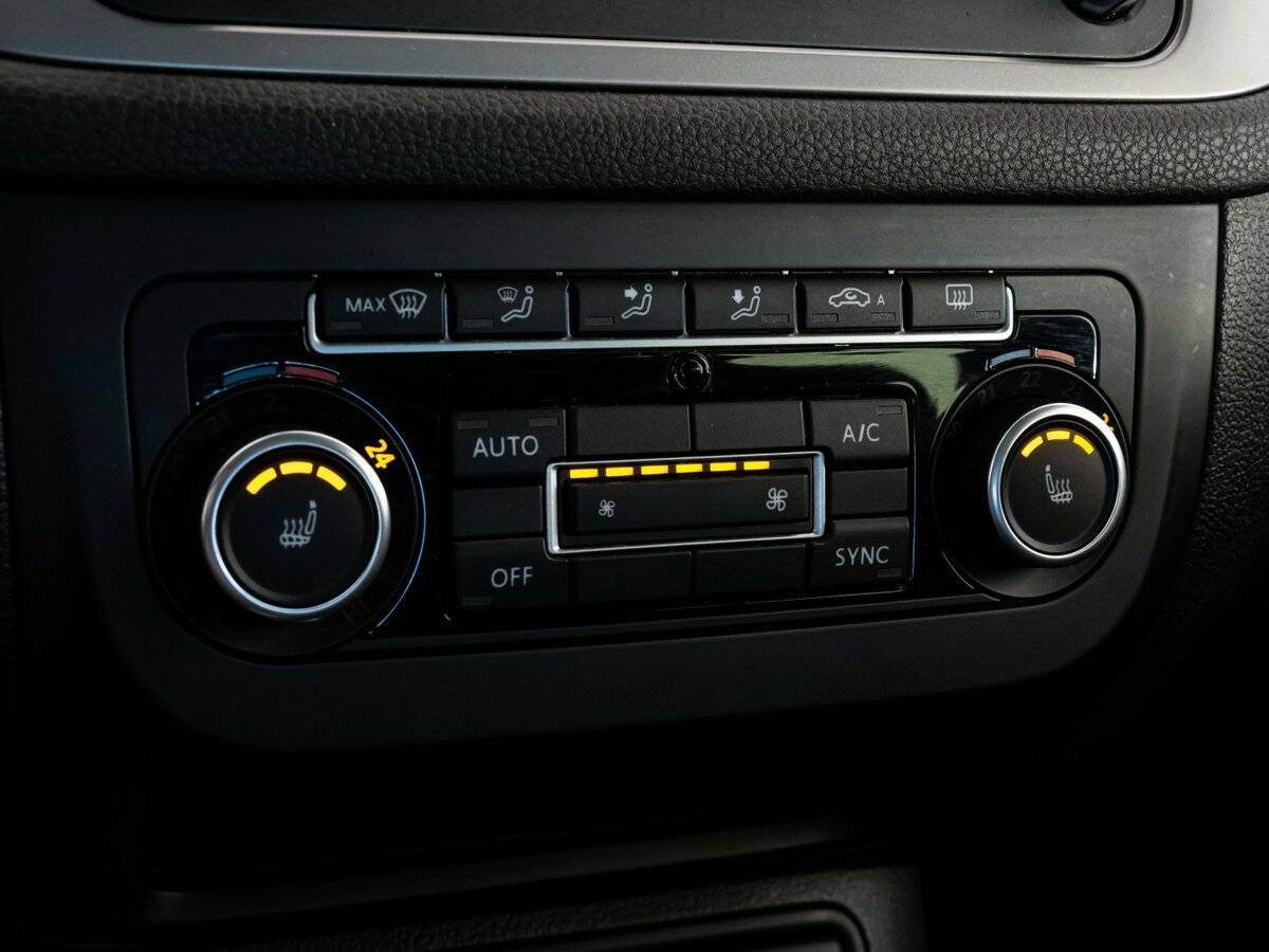 Купить Volkswagen Tiguan, 2015, 164 925 км.. Фото: #12