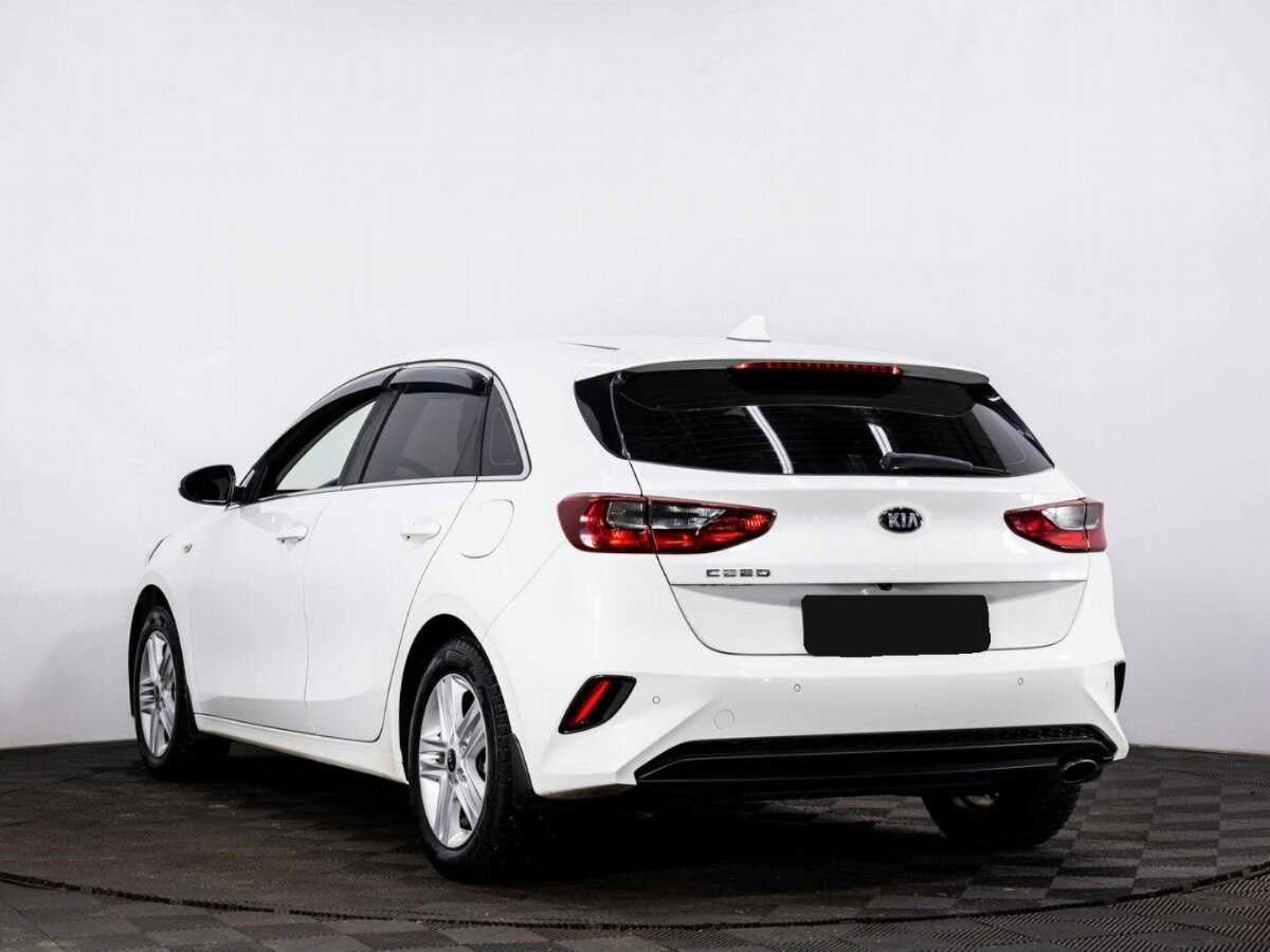 Купить Kia Ceed, 2018, 143 000 км.. Фото: #3