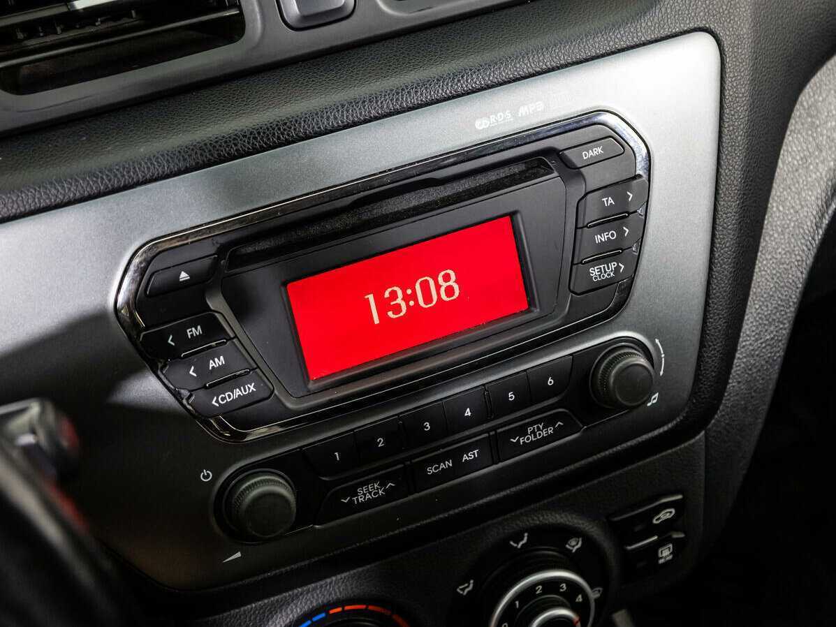 Купить Kia Rio, 2014, 156 182 км.. Фото: #15