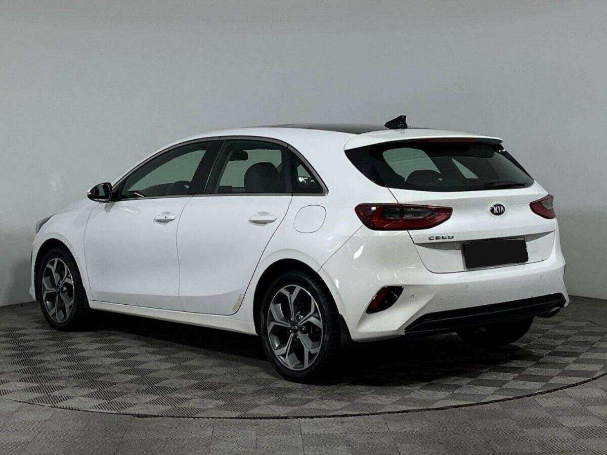 Купить Kia Ceed, 2018, 35 001 км.. Фото: #6