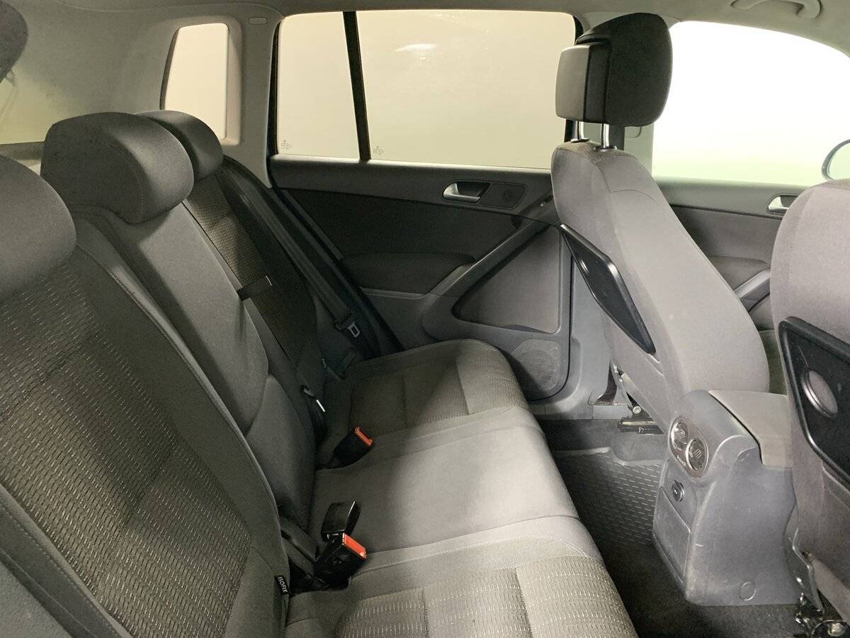 Купить Volkswagen Tiguan, 2012, 220 405 км.. Фото: #16