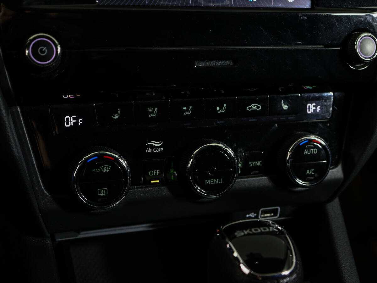 Купить Skoda Octavia, 2019, 76 249 км.. Фото: #16