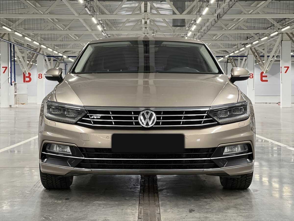 Купить Volkswagen Passat, 2016, 179 872 км.. Фото: #1