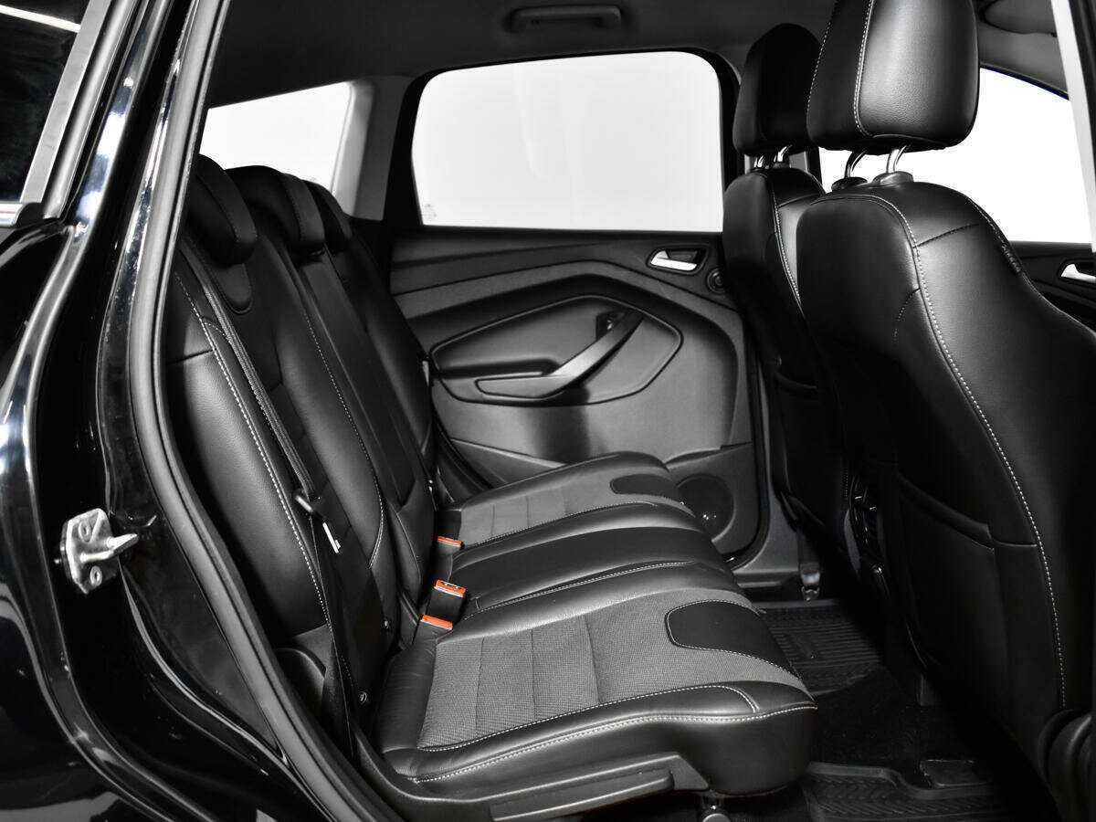 Купить Ford Kuga, 2016, 207 960 км.. Фото: #9