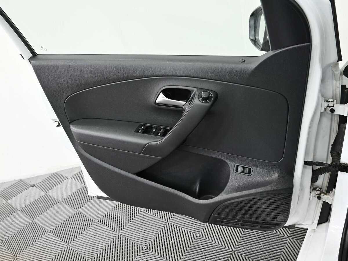 Купить Volkswagen Polo, 2019, 96 000 км.. Фото: #11