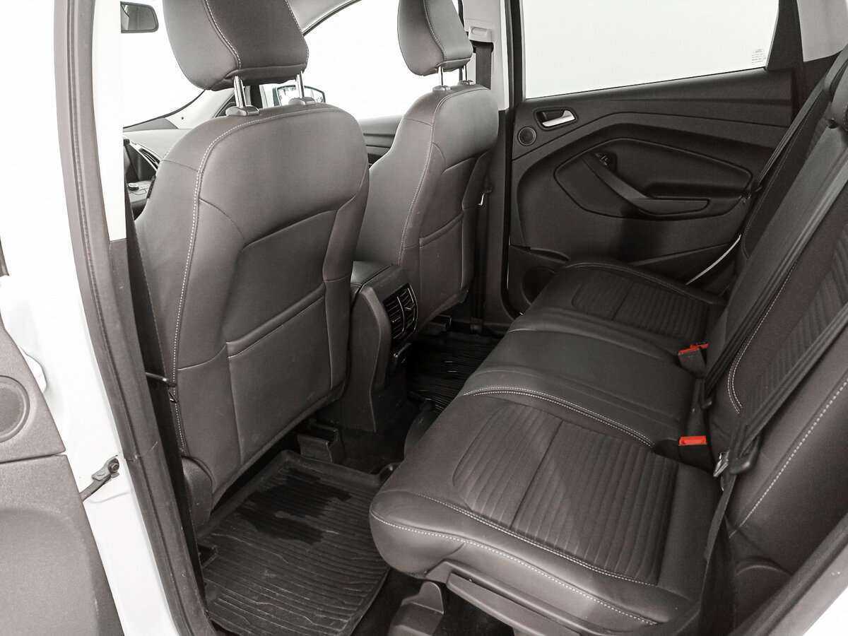 Купить Ford Kuga, 2018, 81 347 км.. Фото: #9