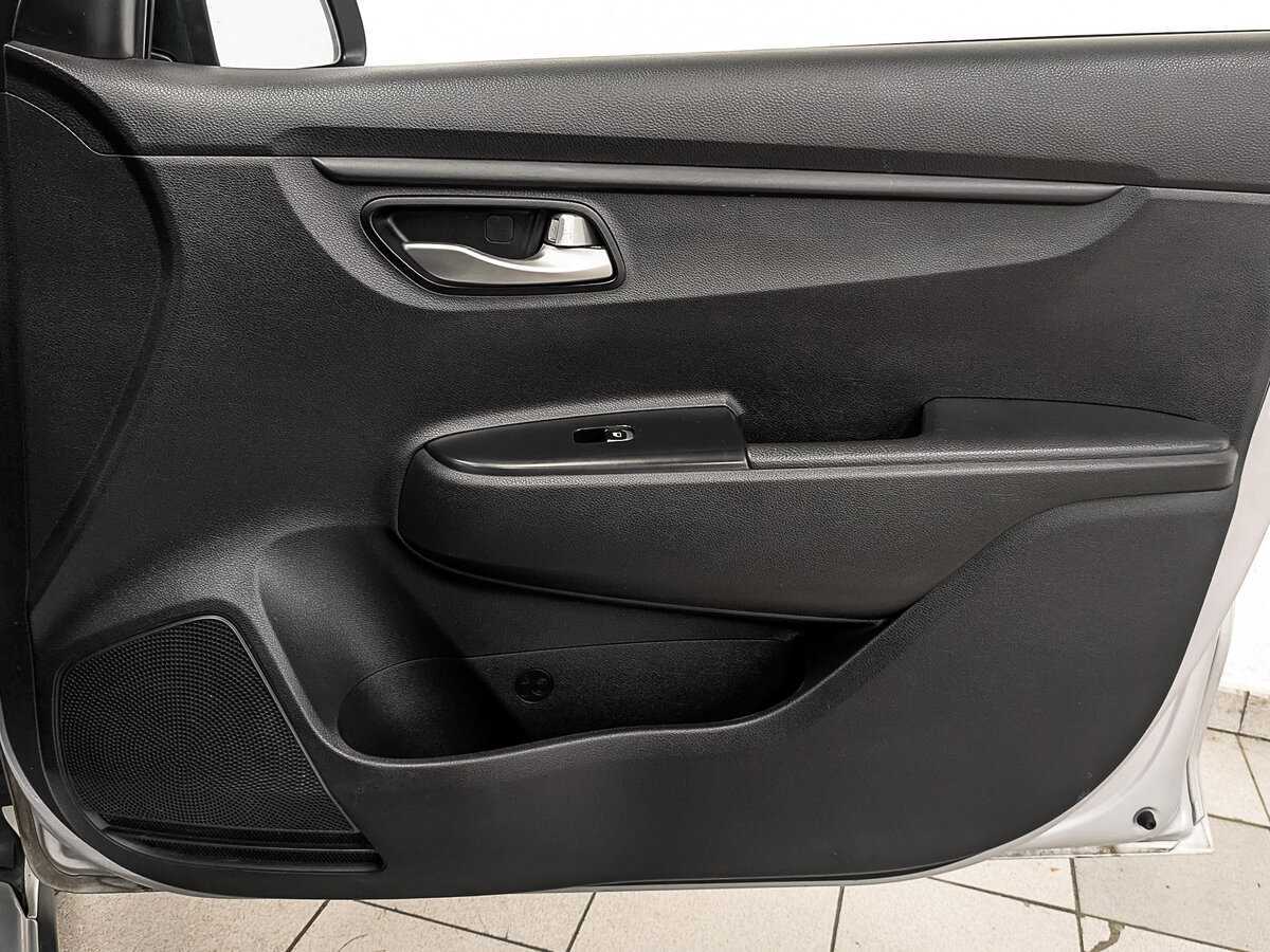 Купить Kia Rio, 2020, 160 656 км.. Фото: #23