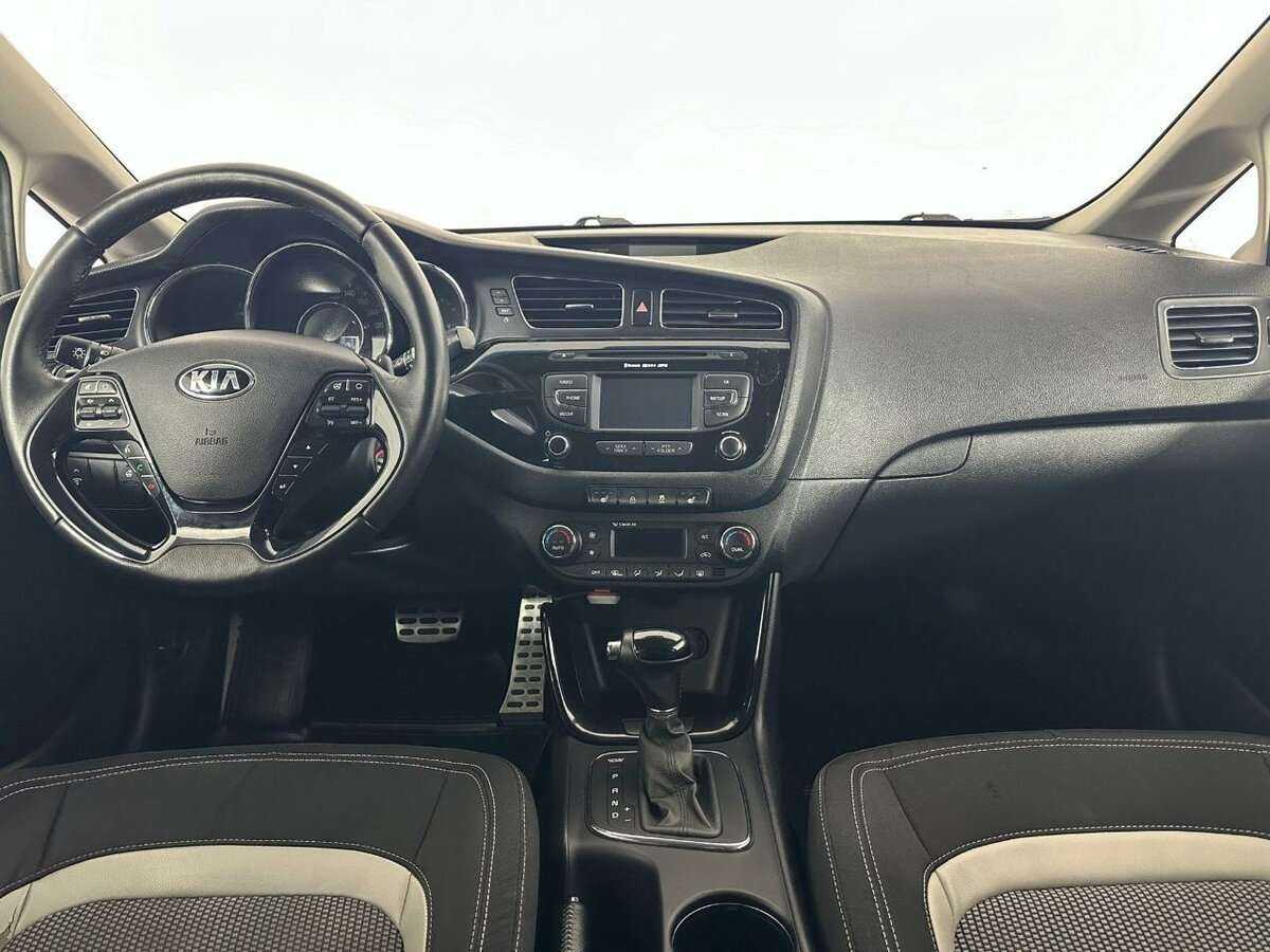 Купить Kia Ceed, 2014, 117 000 км.. Фото: #6