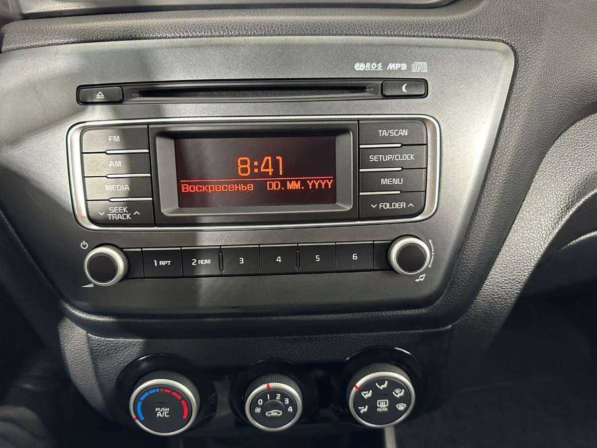 Купить Kia Rio, 2015, 230 789 км.. Фото: #9