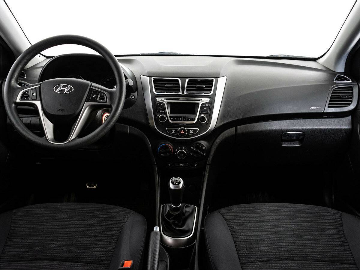 Купить Hyundai Solaris, 2016, 112 982 км.. Фото: #7