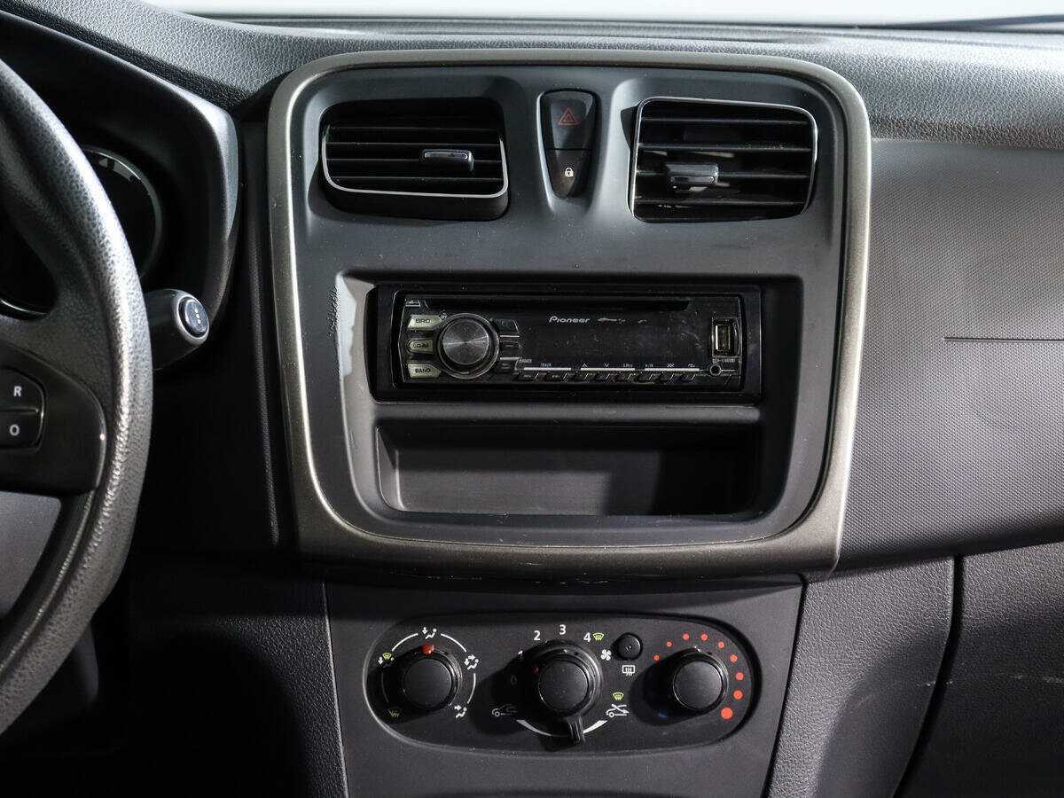 Купить Renault Sandero, 2015, 128 083 км.. Фото: #12