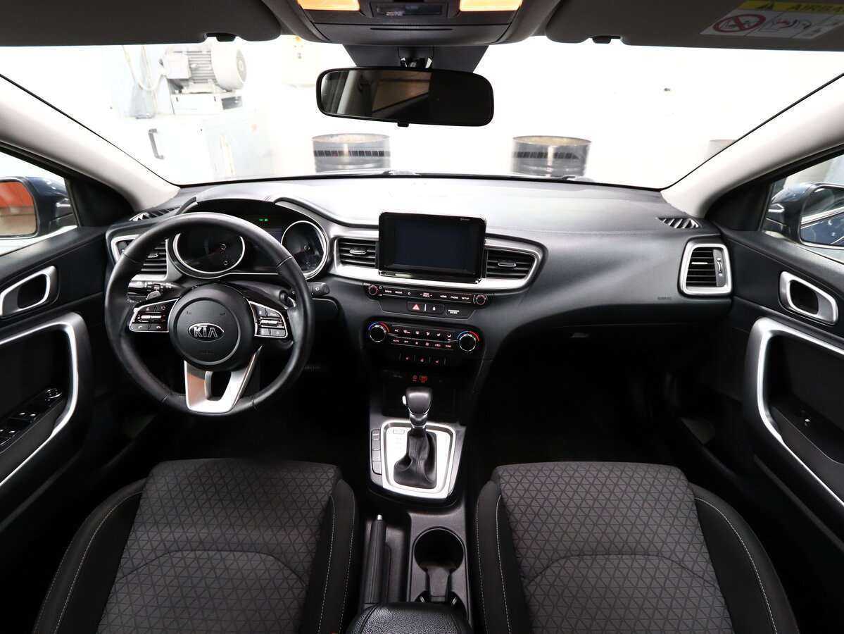 Купить Kia Ceed, 2018, 93 000 км.. Фото: #15