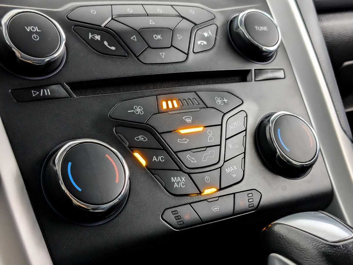 Купить Ford Mondeo, 2017, 74 070 км.. Фото: #19