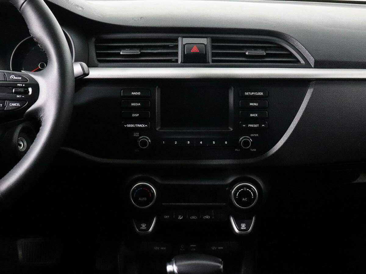 Купить Kia Rio, 2018, 87 000 км.. Фото: #10