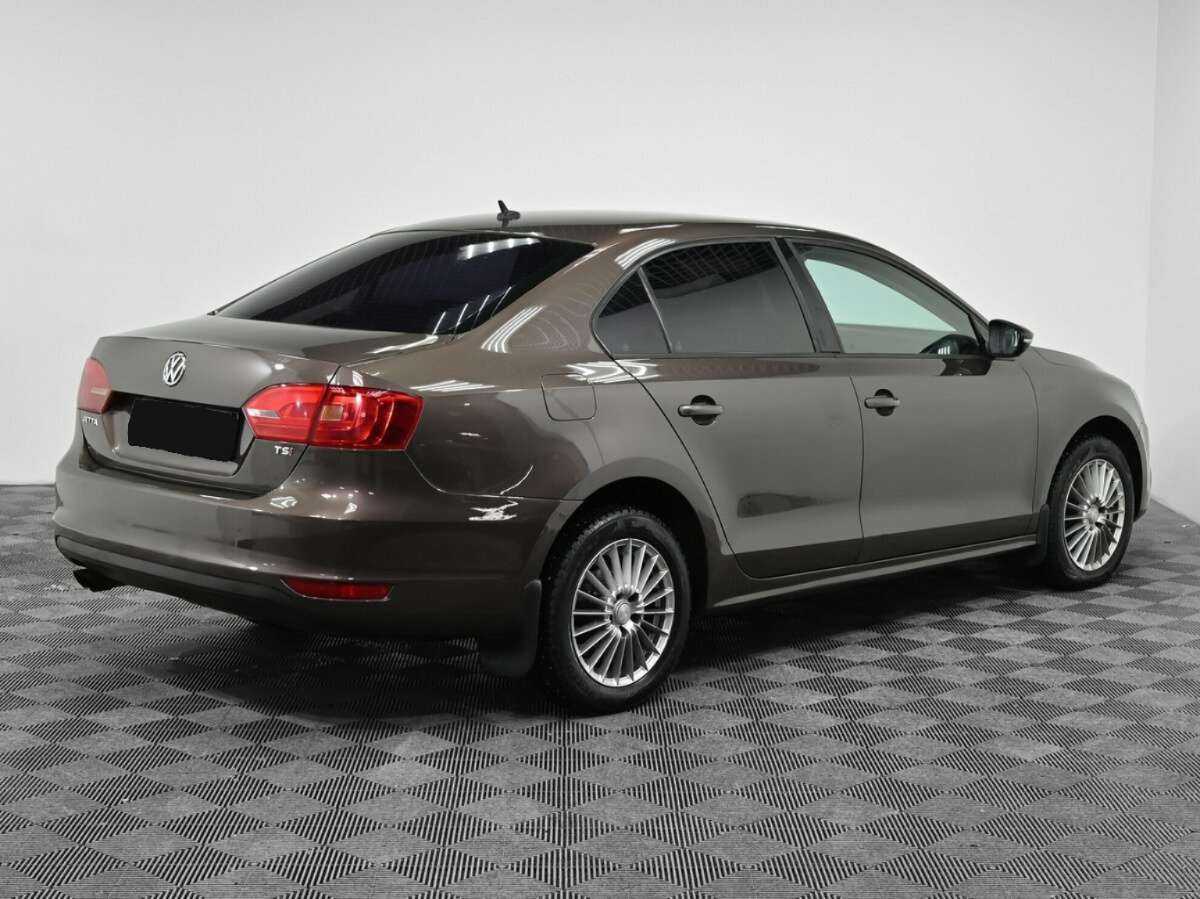 Купить Volkswagen Jetta, 2013, 139 000 км.. Фото: #1
