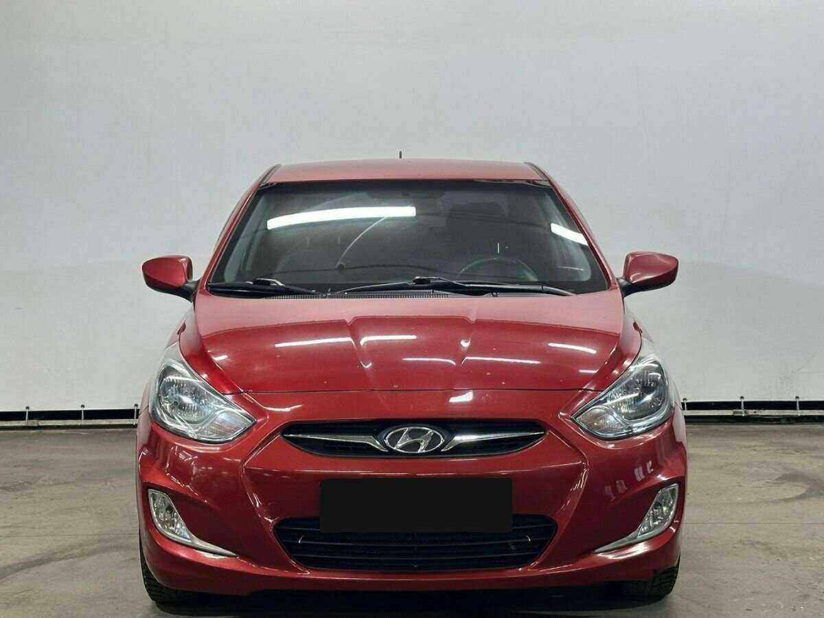 Купить Hyundai Solaris, 2013, 196 613 км.. Фото: #1