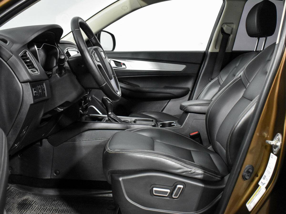 Купить Geely Emgrand X7, 2021, 107 103 км.. Фото: #10