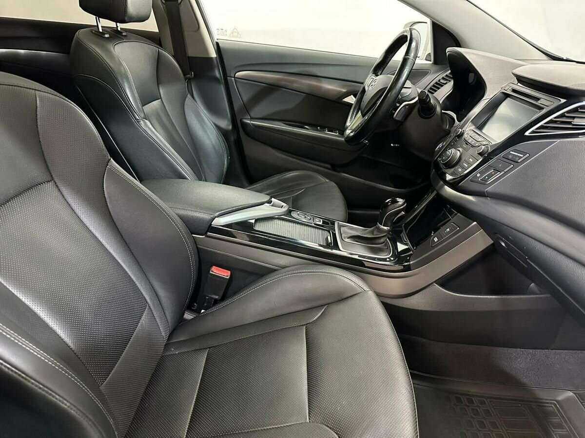 Купить Hyundai i40, 2015, 107 484 км.. Фото: #9