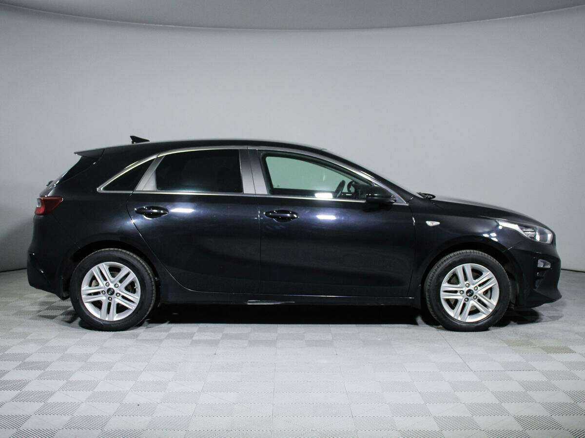 Купить Kia Ceed, 2018, 76 901 км.. Фото: #3