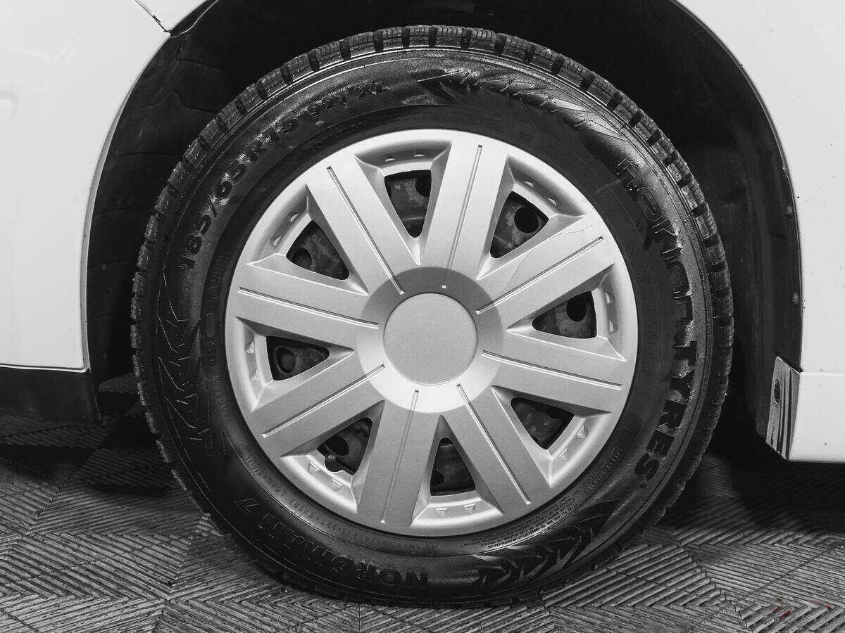 Купить Nissan Tiida, 2013, 140 737 км.. Фото: #14