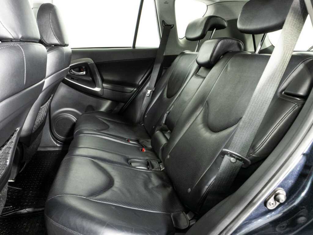 Купить Toyota RAV4, 2012, 178 976 км.. Фото: #9