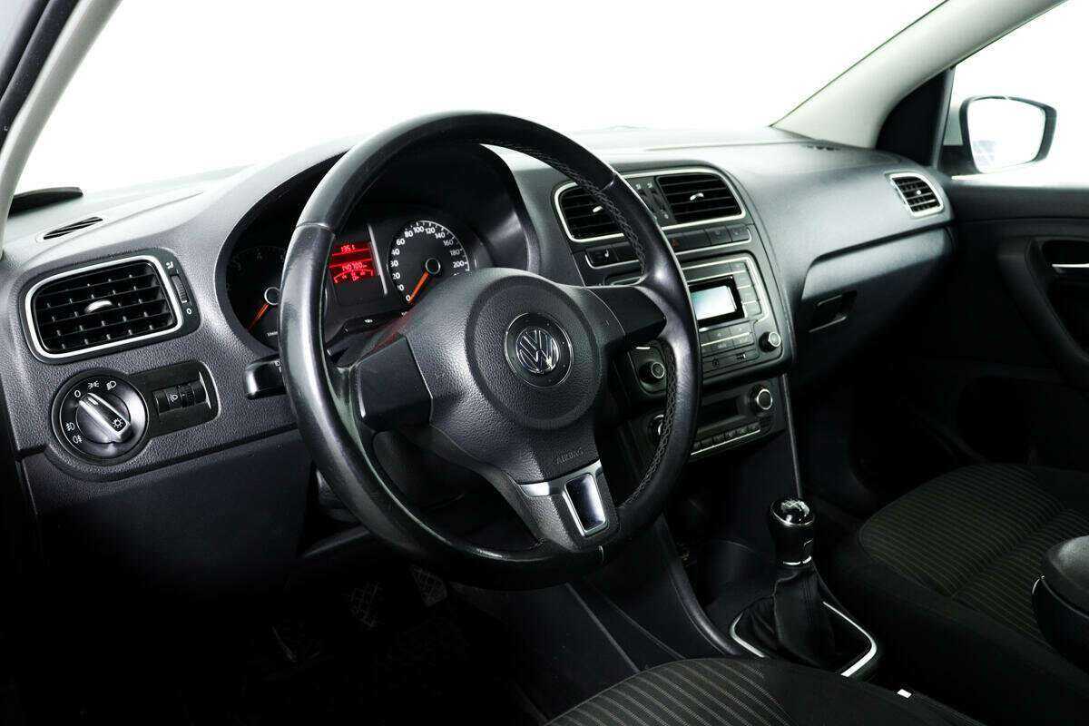 Купить Volkswagen Polo, 2012, 140 658 км.. Фото: #12