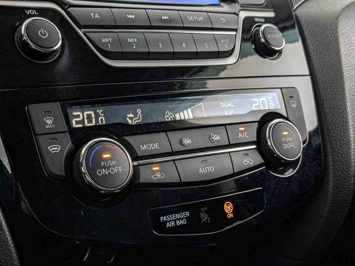 Купить Nissan X-Trail, 2015, 86 952 км.. Фото: #17