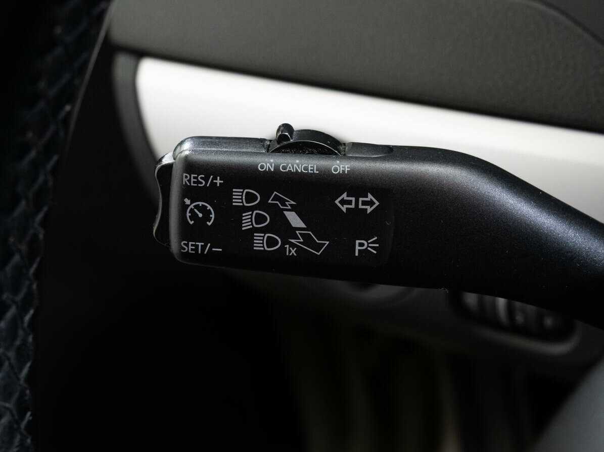 Купить Volkswagen Jetta, 2012, 200 639 км.. Фото: #10