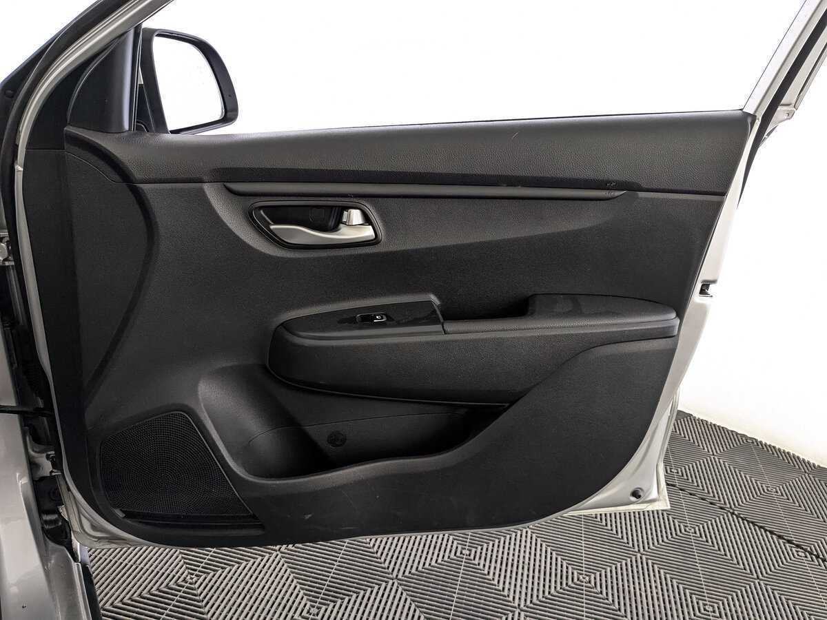 Купить Kia Rio, 2020, 188 567 км.. Фото: #22