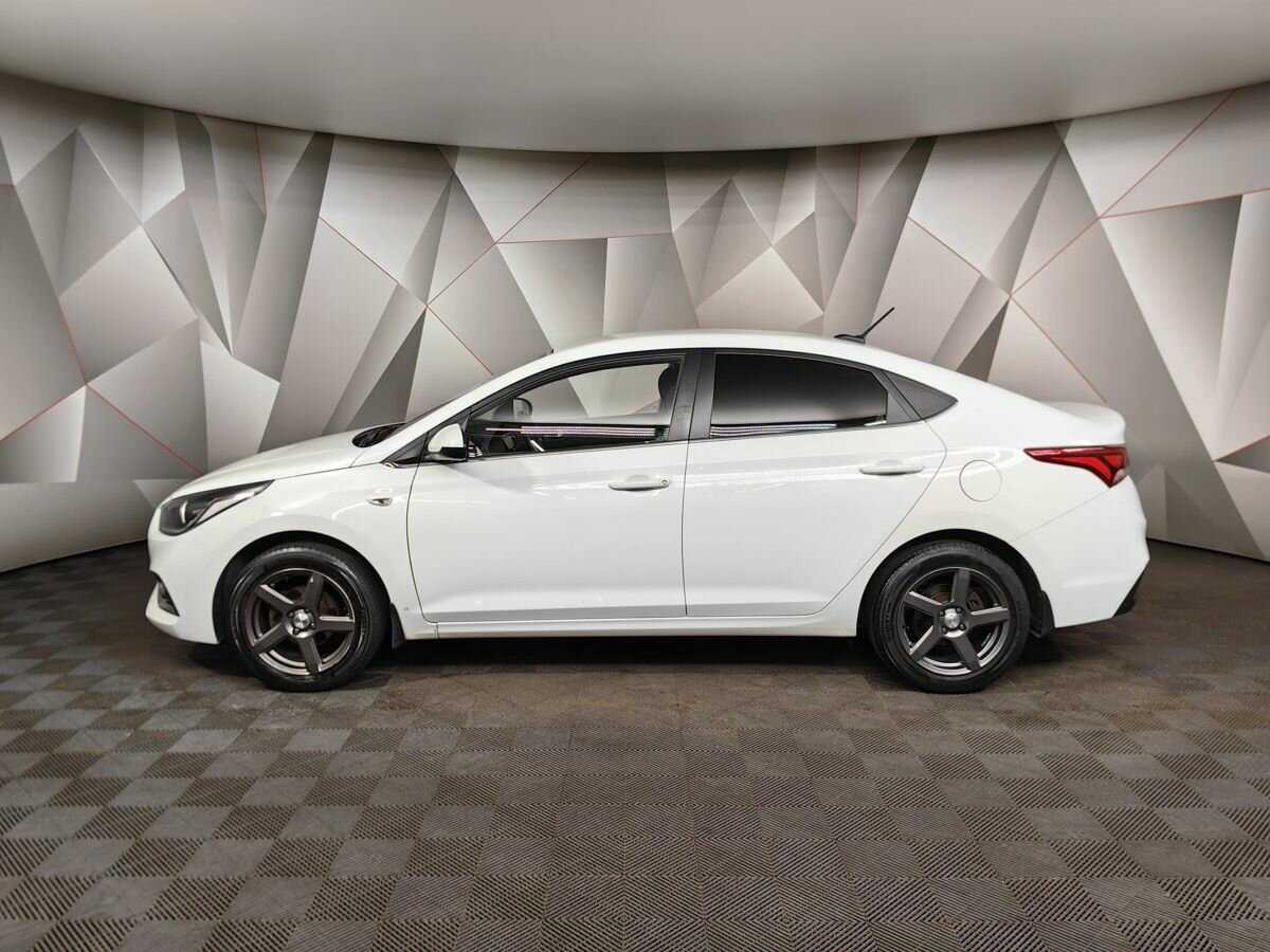 Купить Hyundai Solaris, 2017, 130 258 км.. Фото: #4