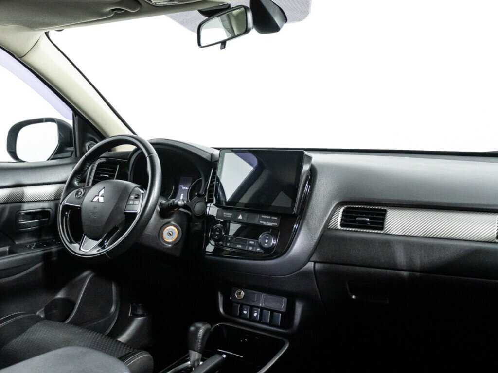 Купить Mitsubishi Outlander, 2017, 88 419 км.. Фото: #8