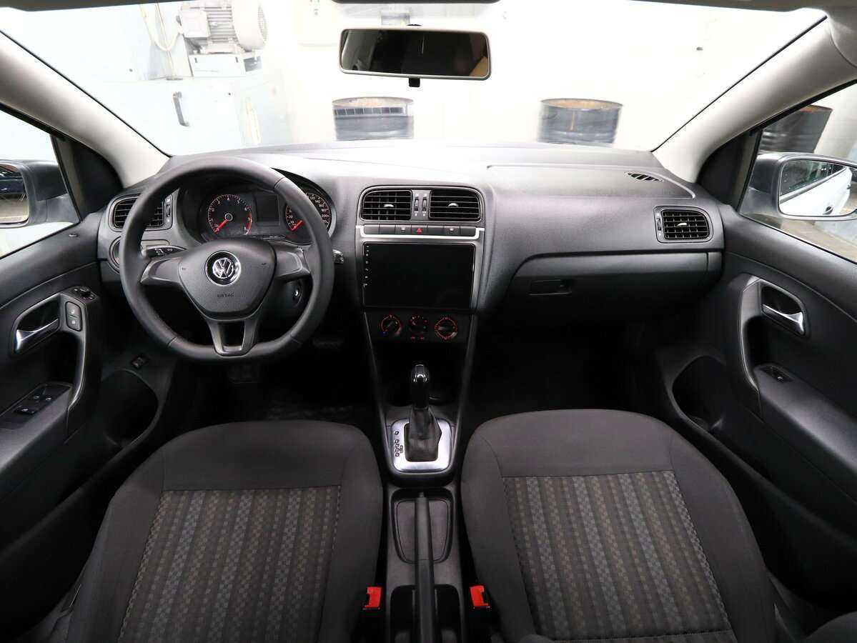 Купить Volkswagen Polo, 2017, 154 000 км.. Фото: #9