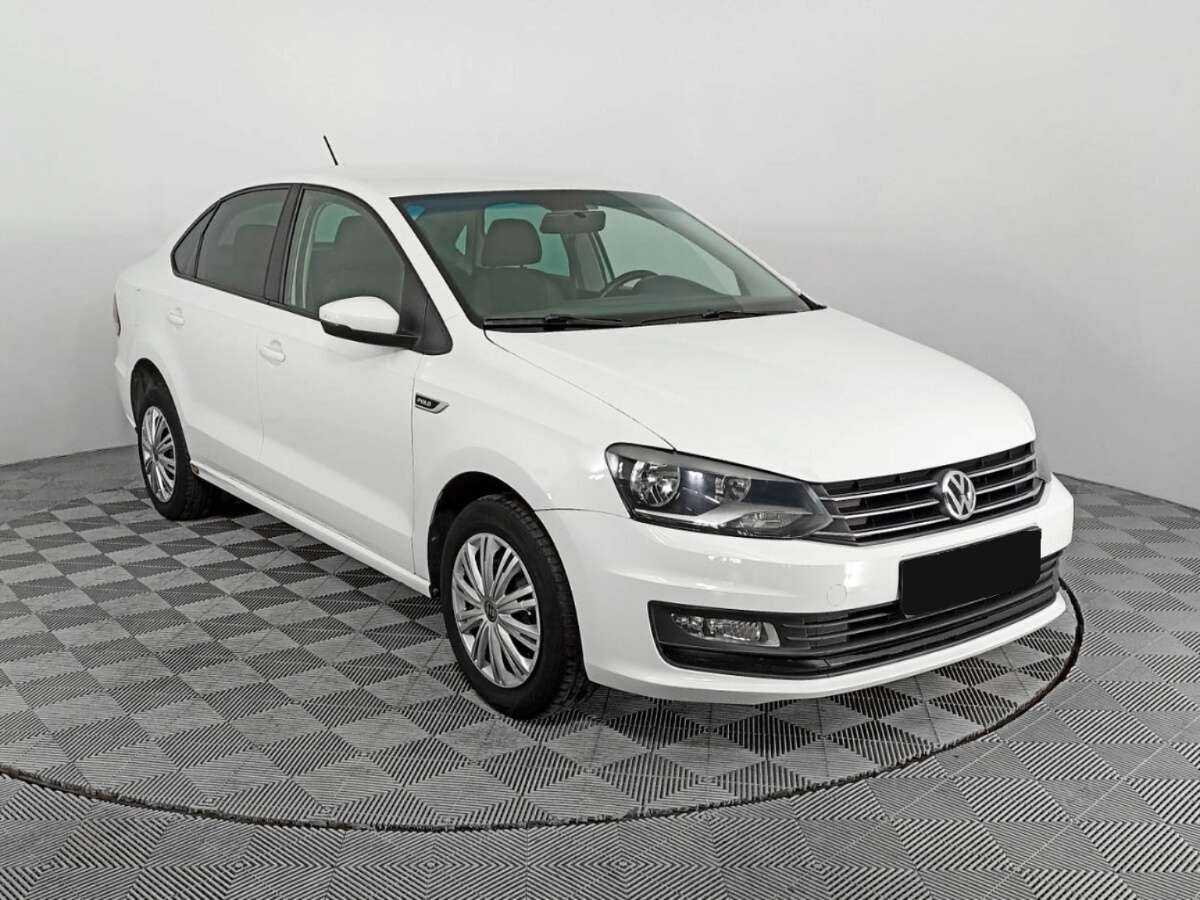 Купить Volkswagen Polo, 2018, 85 637 км.. Фото: #2