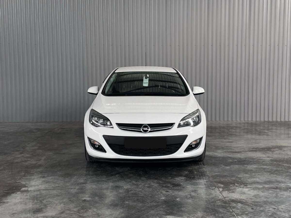 Купить Opel Astra, 2014, 185 420 км.. Фото: #1