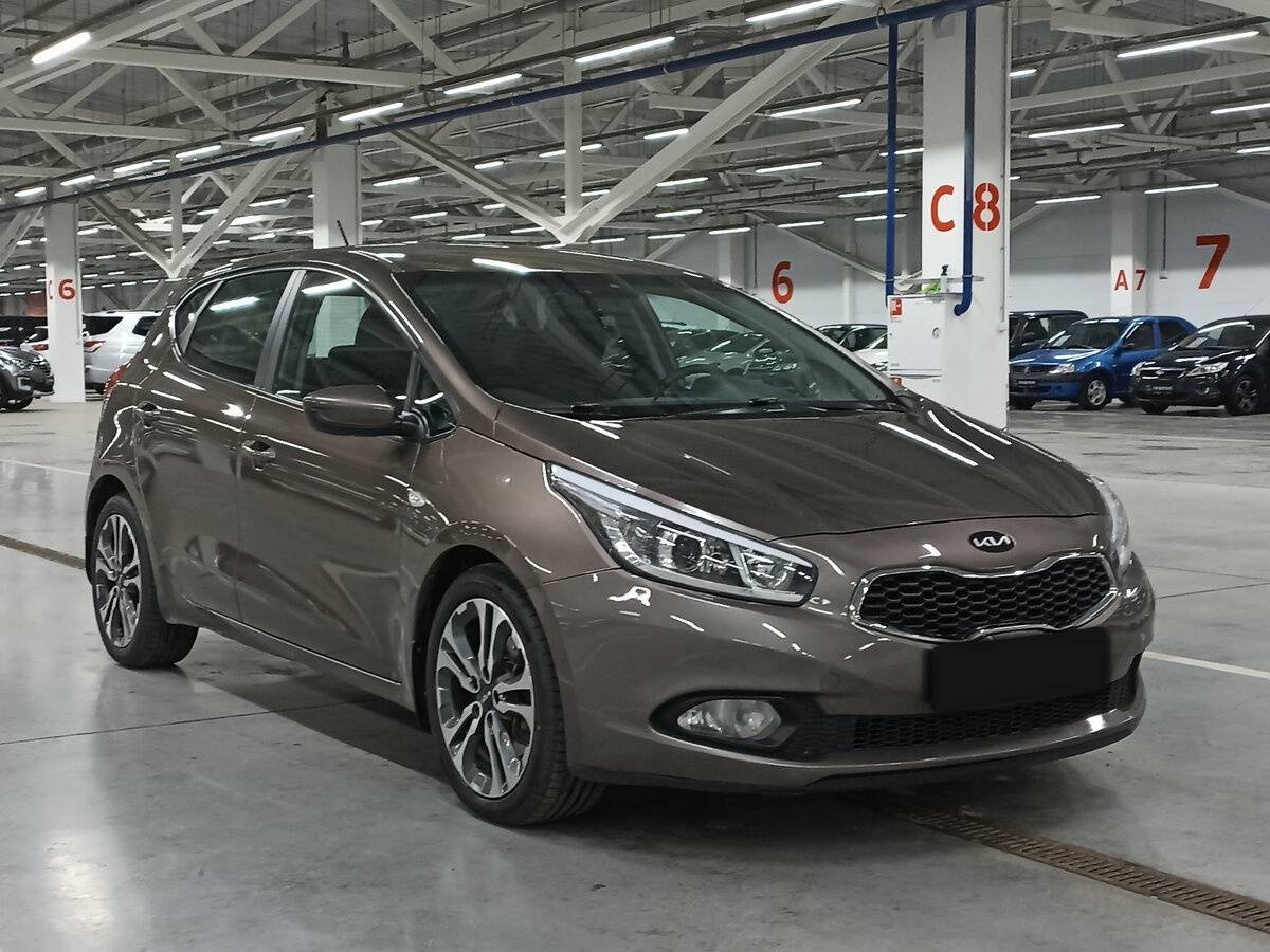 Купить Kia Ceed, 2013, 235 073 км.. Фото: #2